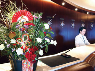 レセプションも新年の装い〈イメージ〉